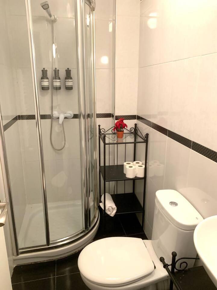 Un Hogar En El Centro Con Parking Gratuito Apartment Zaragoza Luaran gambar