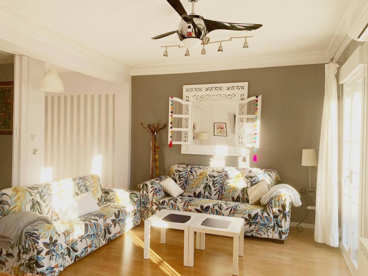 Un Hogar En El Centro Con Parking Gratuito Apartment Zaragoza Luaran gambar