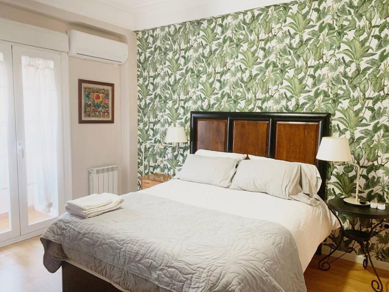 Un Hogar En El Centro Con Parking Gratuito Apartment Zaragoza Luaran gambar
